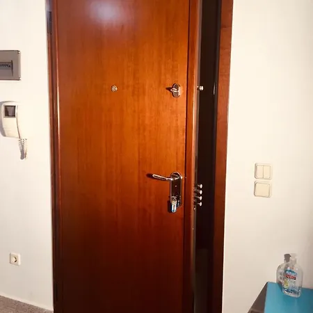 Apartment Plouto Isimeriahomz *